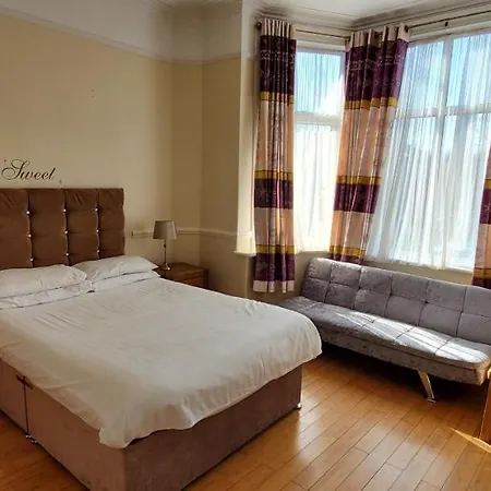 招待所 Diamonds 约克