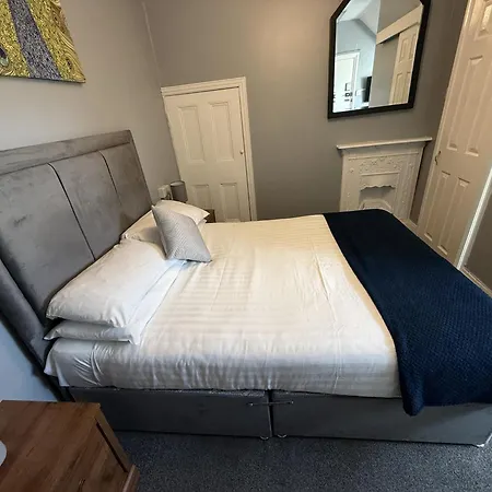Diamonds 5* York