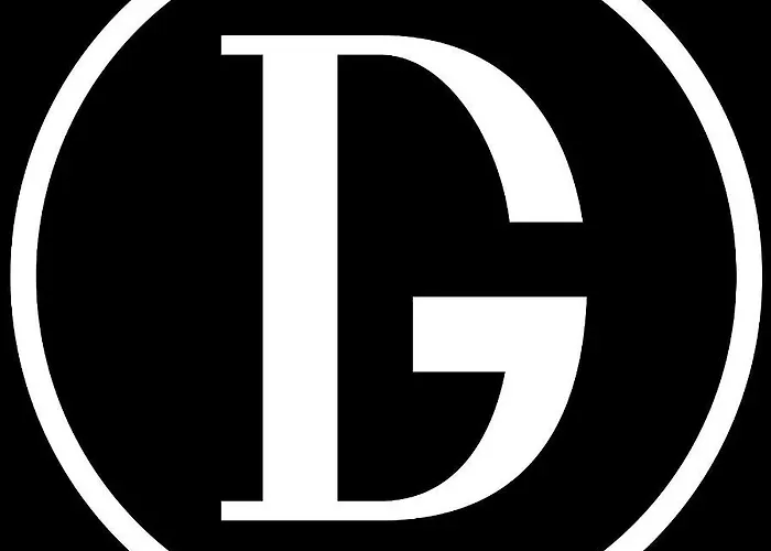 Diamonds Guest house 3*