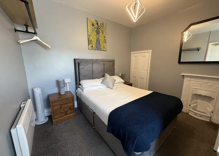 Diamonds בית הארחה 5*