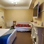 Diamonds 5* York