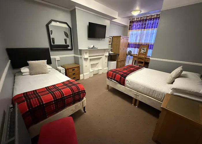 Diamonds בית הארחה