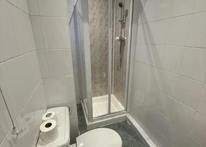 Diamonds בית הארחה